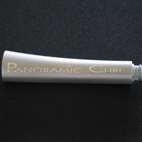 Foiling on eye makeup plastic tubes