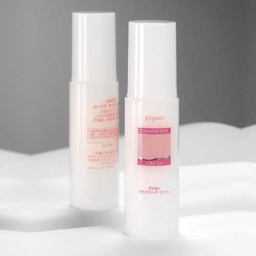 Foiling on cosmetic plastic tubes