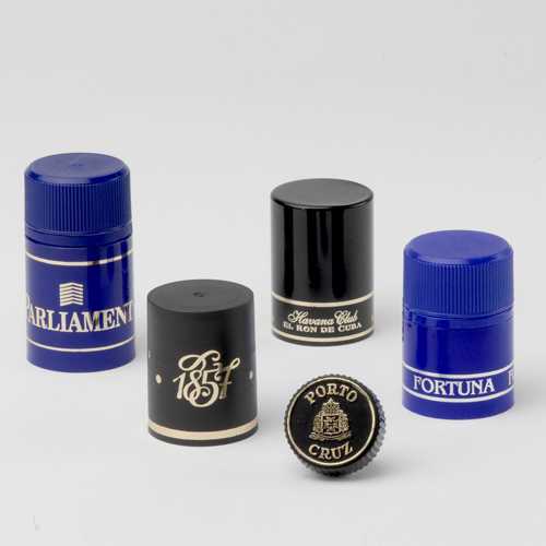 Foiling on cosmetic and beauty care plastic containers