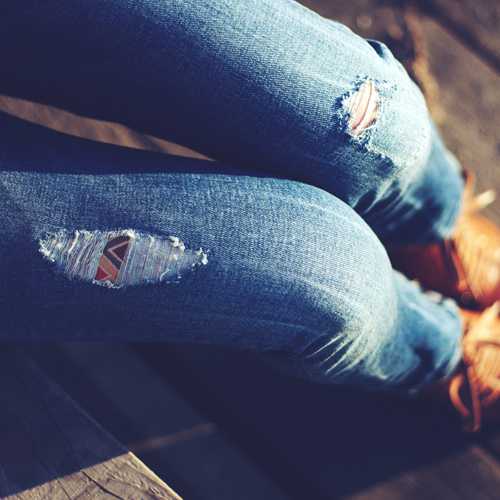 Laser-fading on denim jeans |Spinks world |best laser engraving machine |co2 laser cutting machine |laser engraving and cutting machine