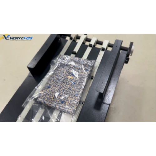 Automatic unloading and stacking