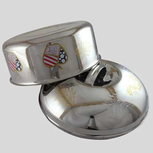  colored laser marking on kitchen pans 